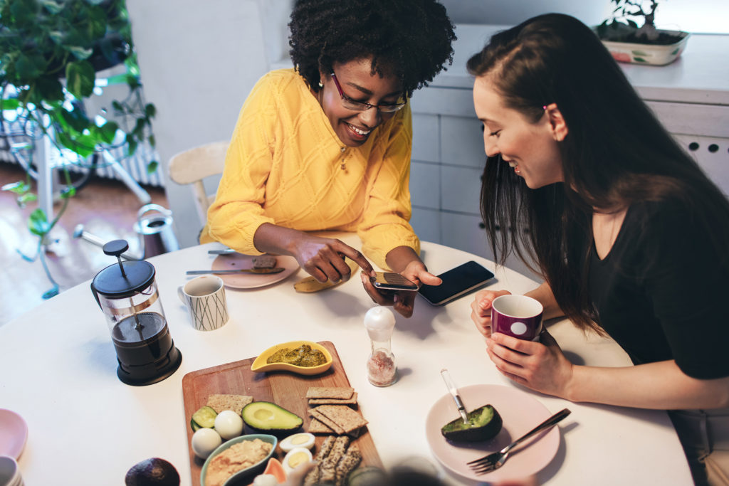 2 women employee experience lunch-date