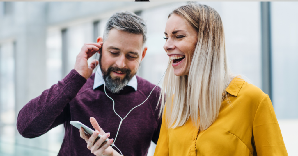 Internal Communication Video Creation image featuring people on phones